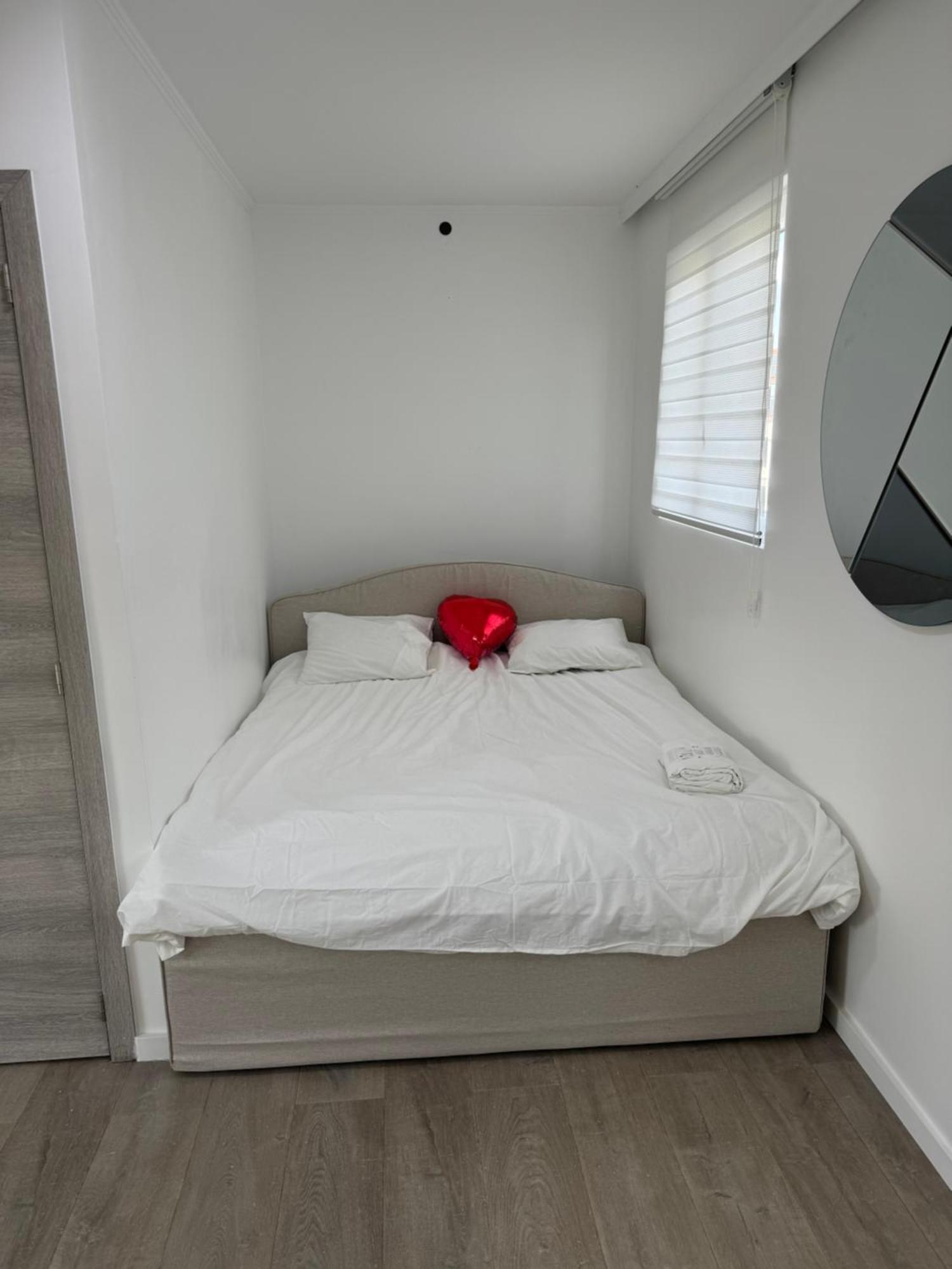 Qozyroom Machelen Exterior foto